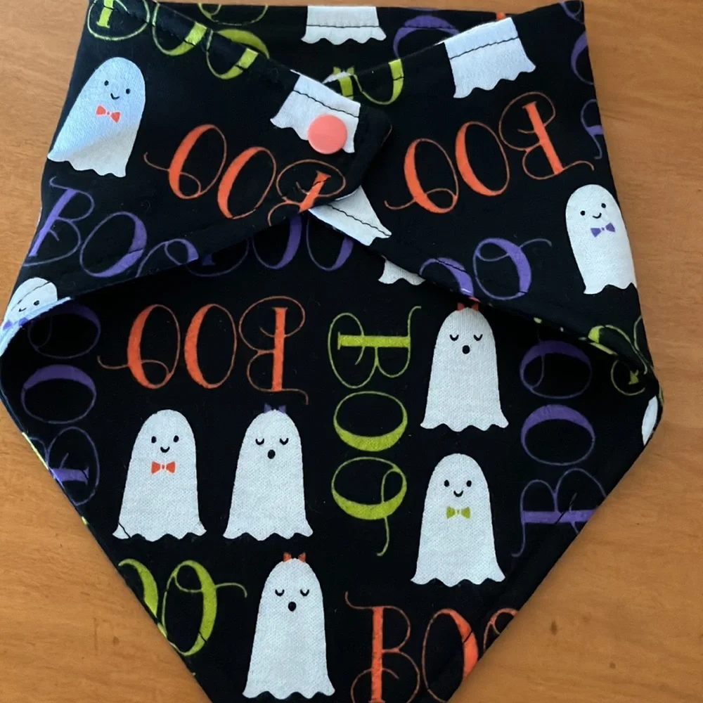 Halloween ghosts baby bandana bib